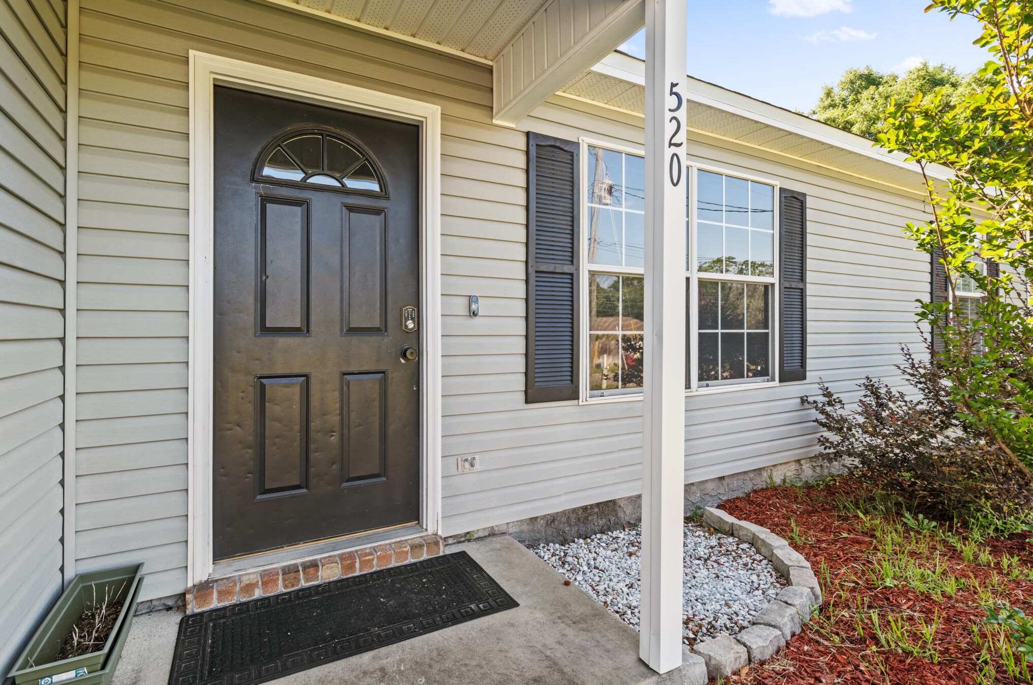 520 Hyde Park Dr, Crestview, FL 32539-8921
