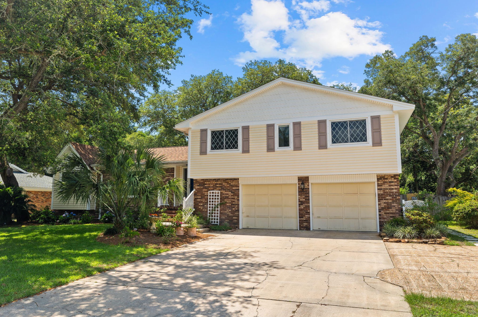 234 Ne Yacht Club Dr Ne, Fort Walton Beach, FL 32548