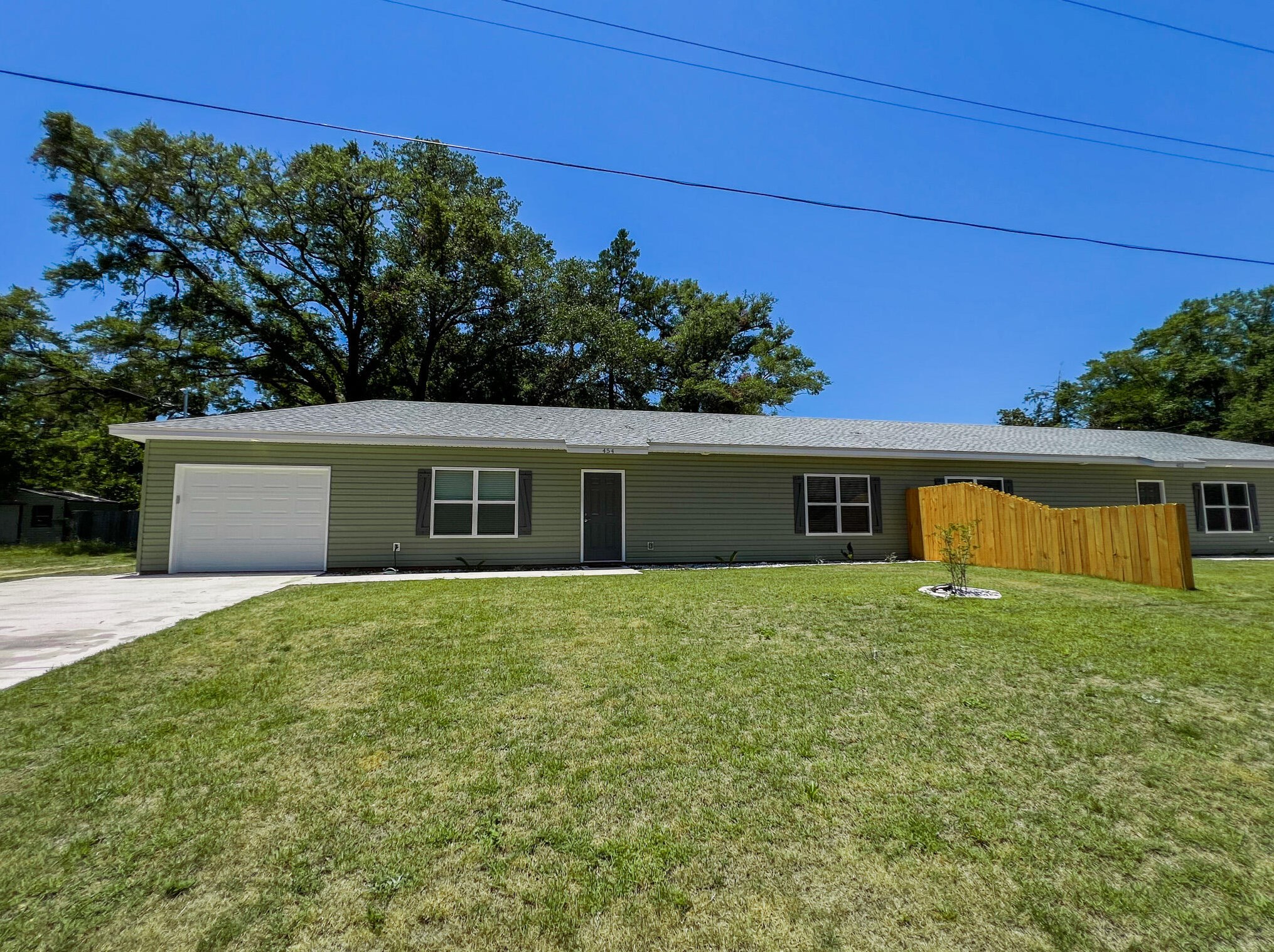 454 Amos St, Crestview, FL 32539