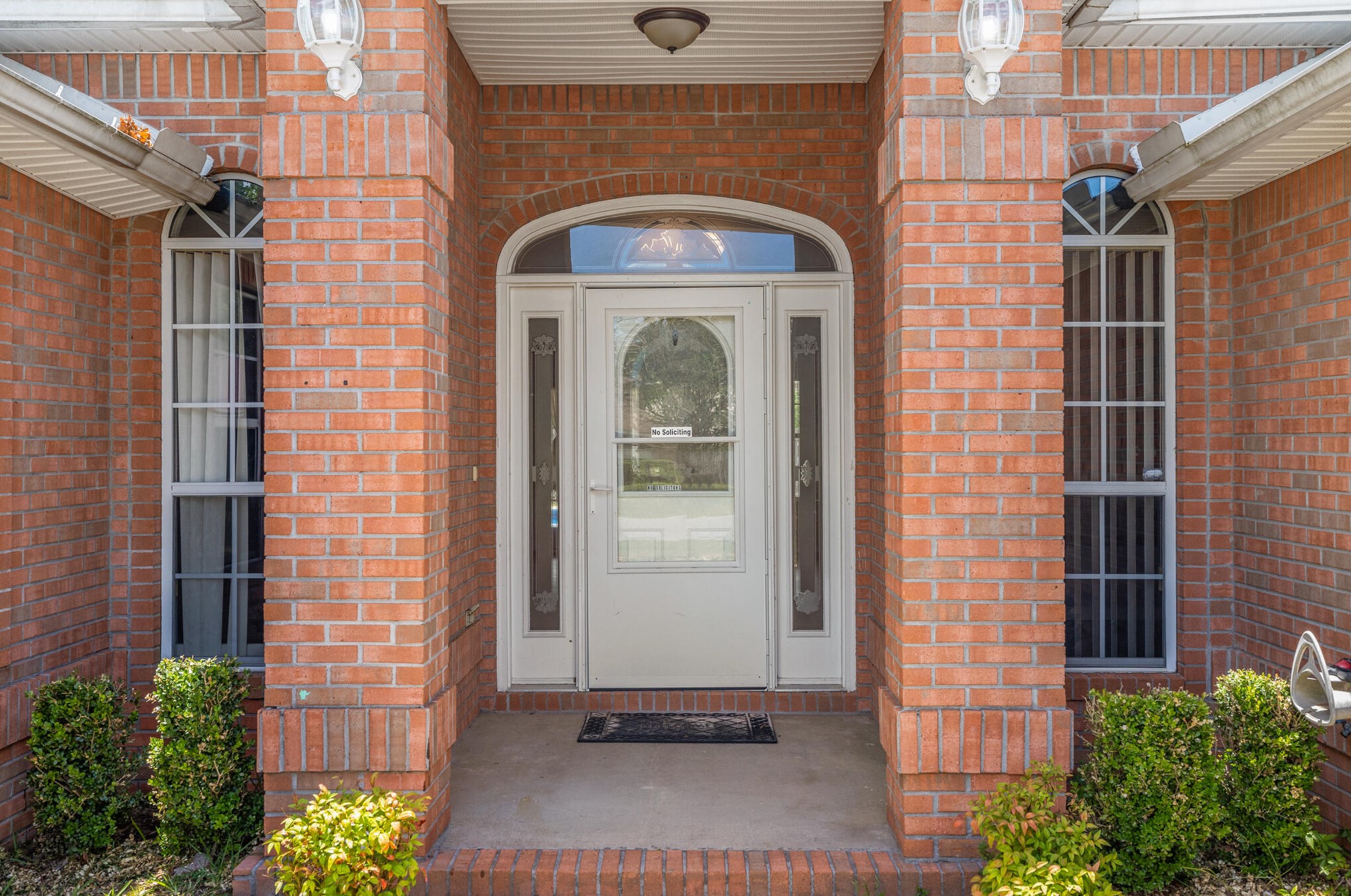 613 Risen Star Dr, Crestview FL  32539-6017 exterior