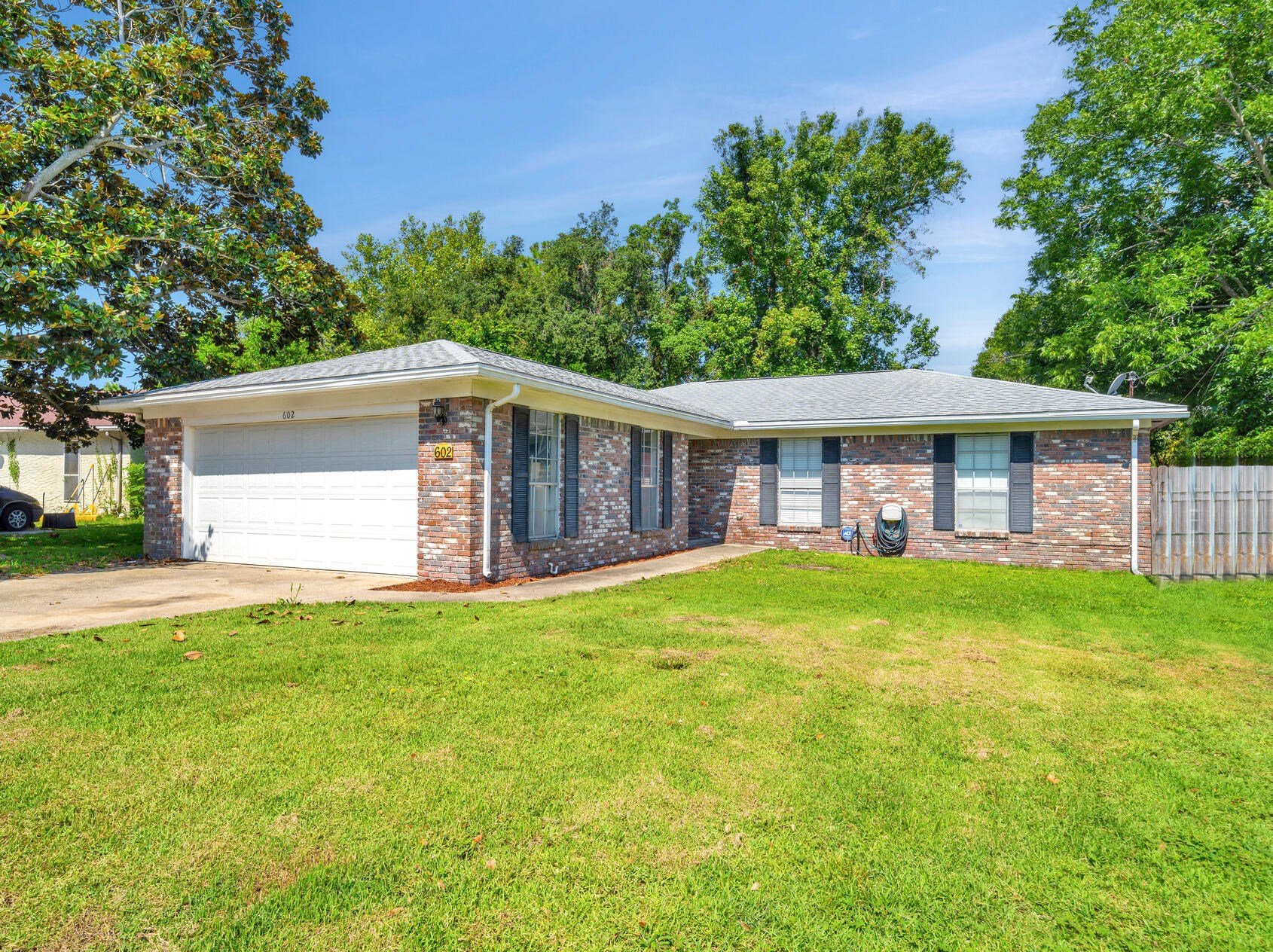 602 Sea Oats Dr, Destin, FL 32541