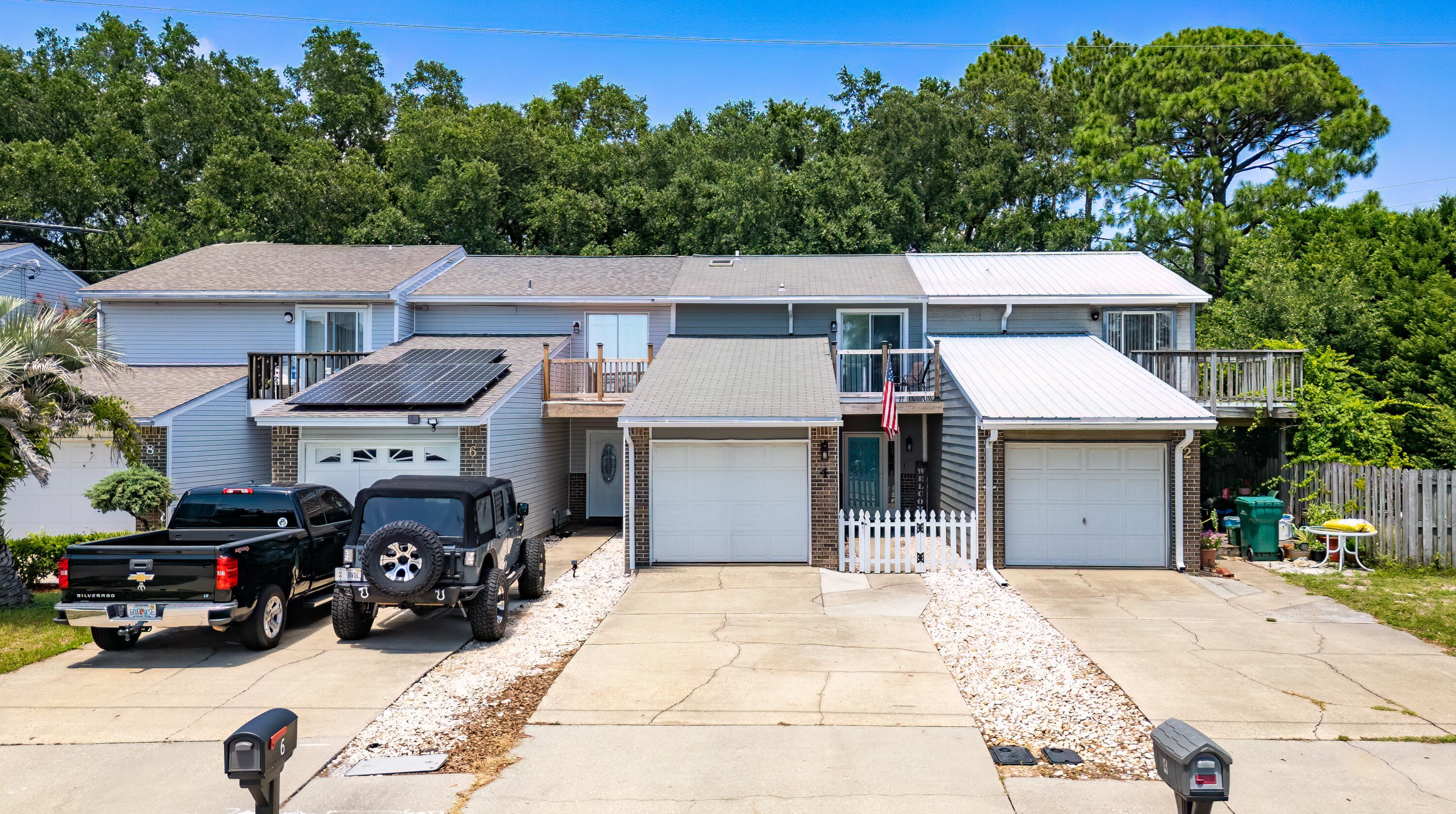 4 Gardner Dr #7, Shalimar, FL 32579