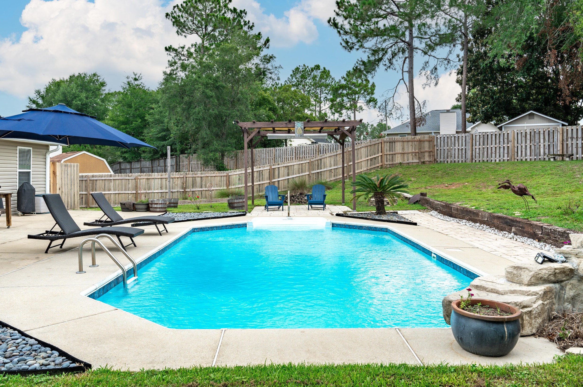 1248 Northview Dr, Crestview, FL 32536