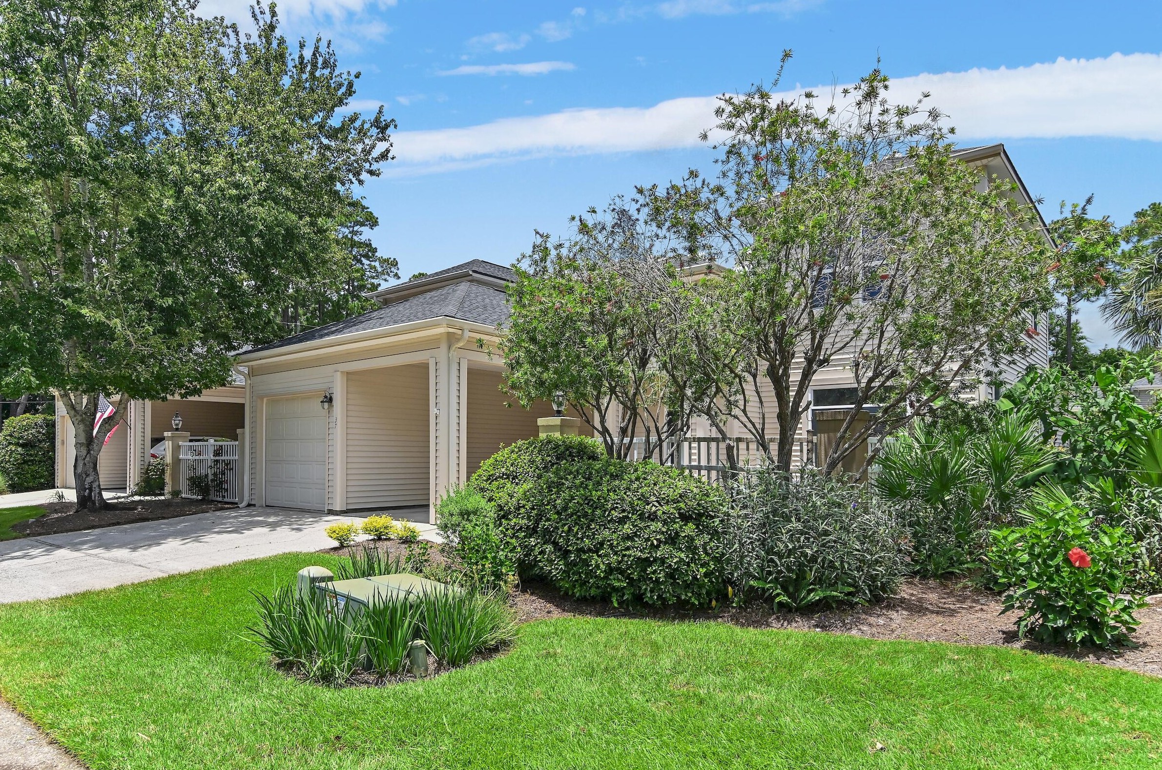37 Courtyard Cir, Santa Rosa Beach, FL 32459-8105