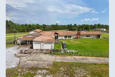 46 Veterans Lane, Freeport, FL 32439 - Photo 1