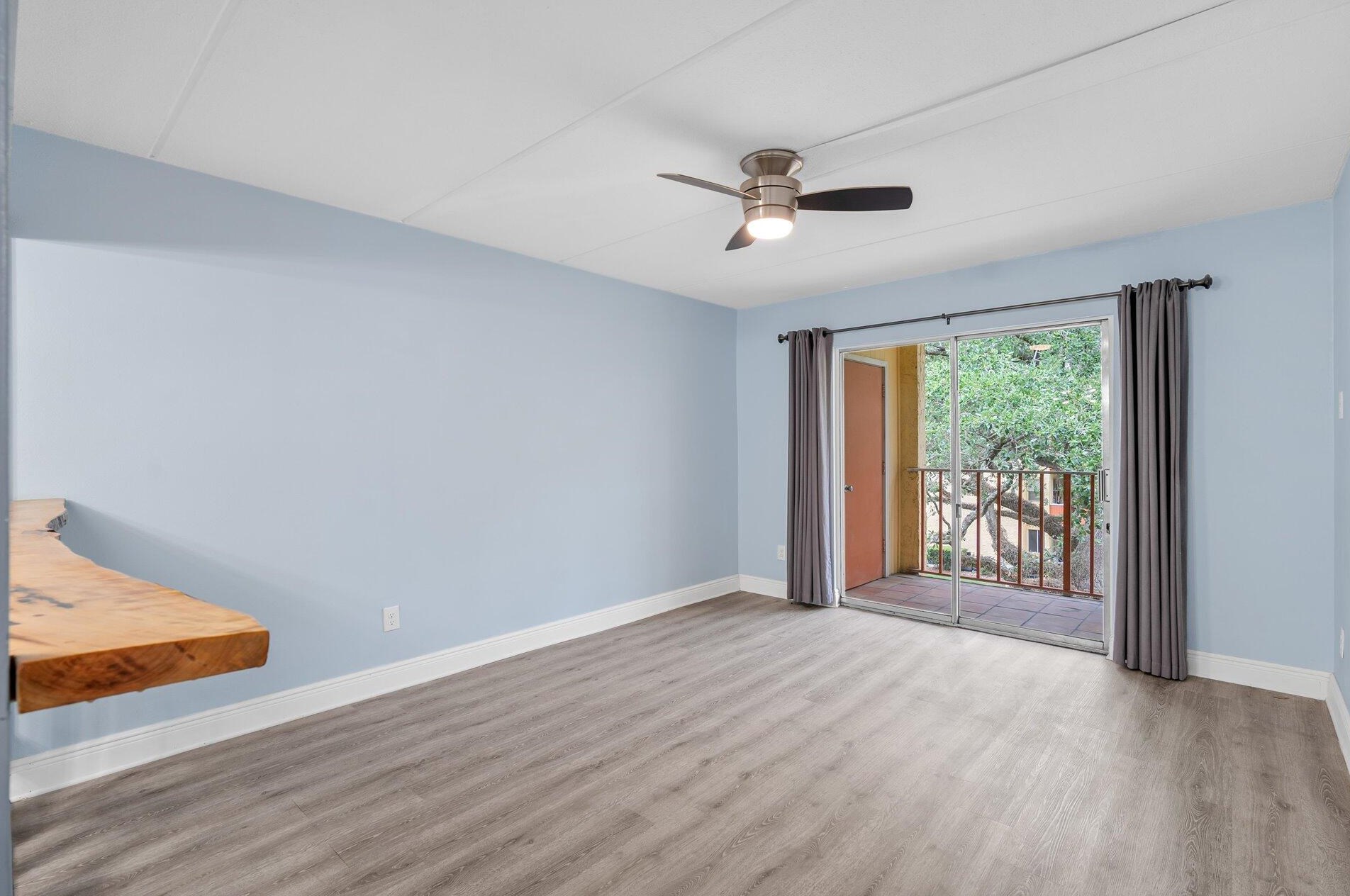 209 W Miracle Strip Pkwy #e302, Mary Esther, FL 32569