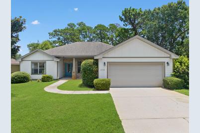 2716 Lakes Edge Lane, Navarre, FL 32566 - Photo 1