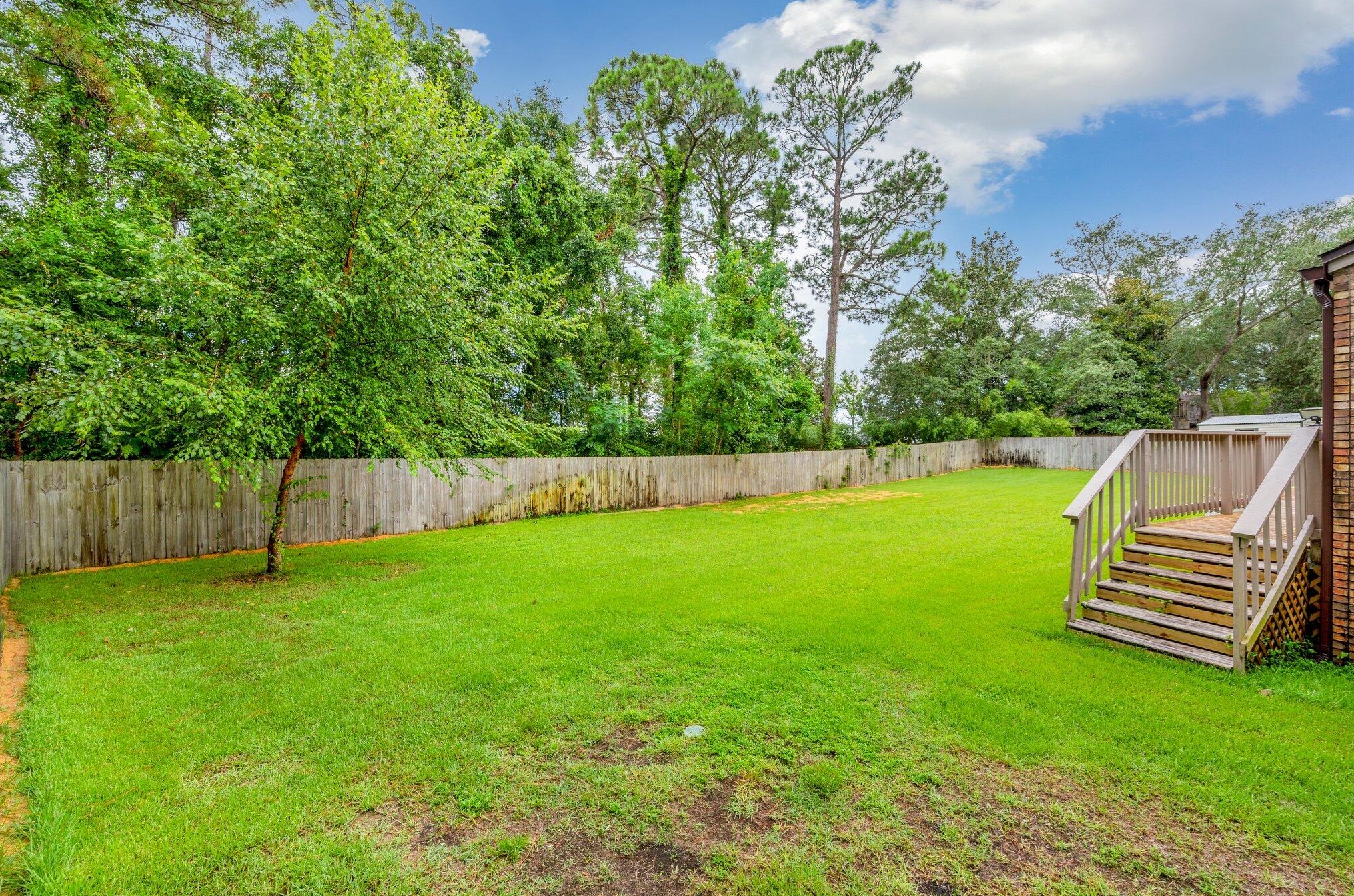 917 Lido Cir, Niceville FL  32578-4404 exterior