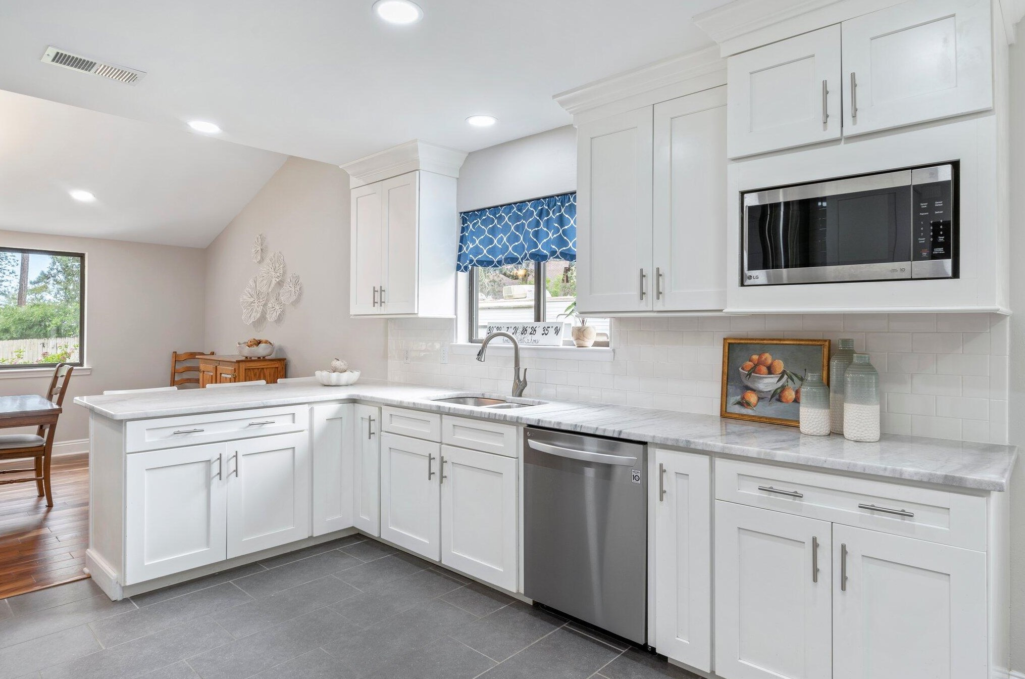 917 Lido Cir, Niceville FL  32578-4404 exterior