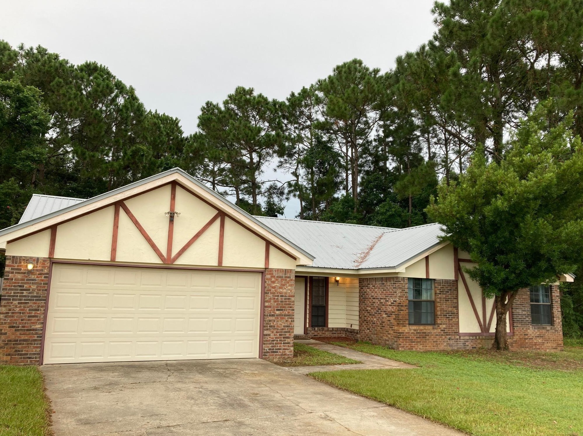 1086 Boulevard De La Parisienne, Mary Esther, FL 32569