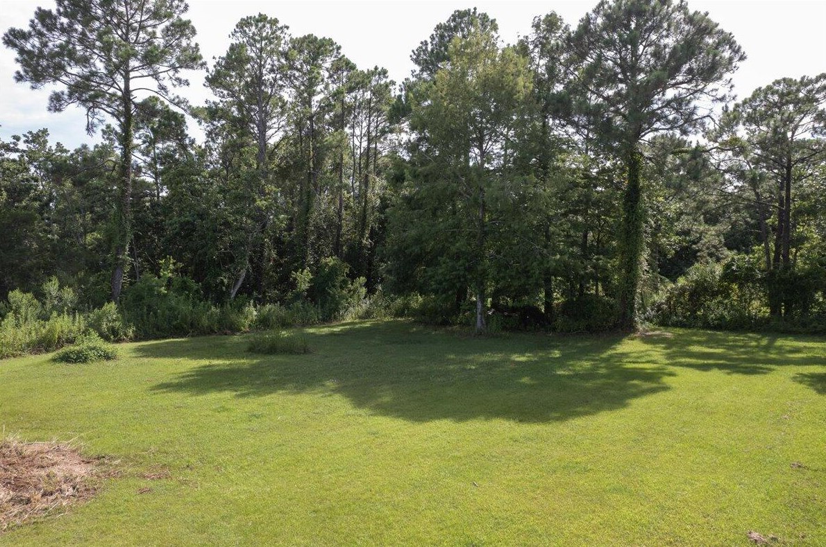 3049 Highway 98, Mary Esther FL  32569-1367 exterior