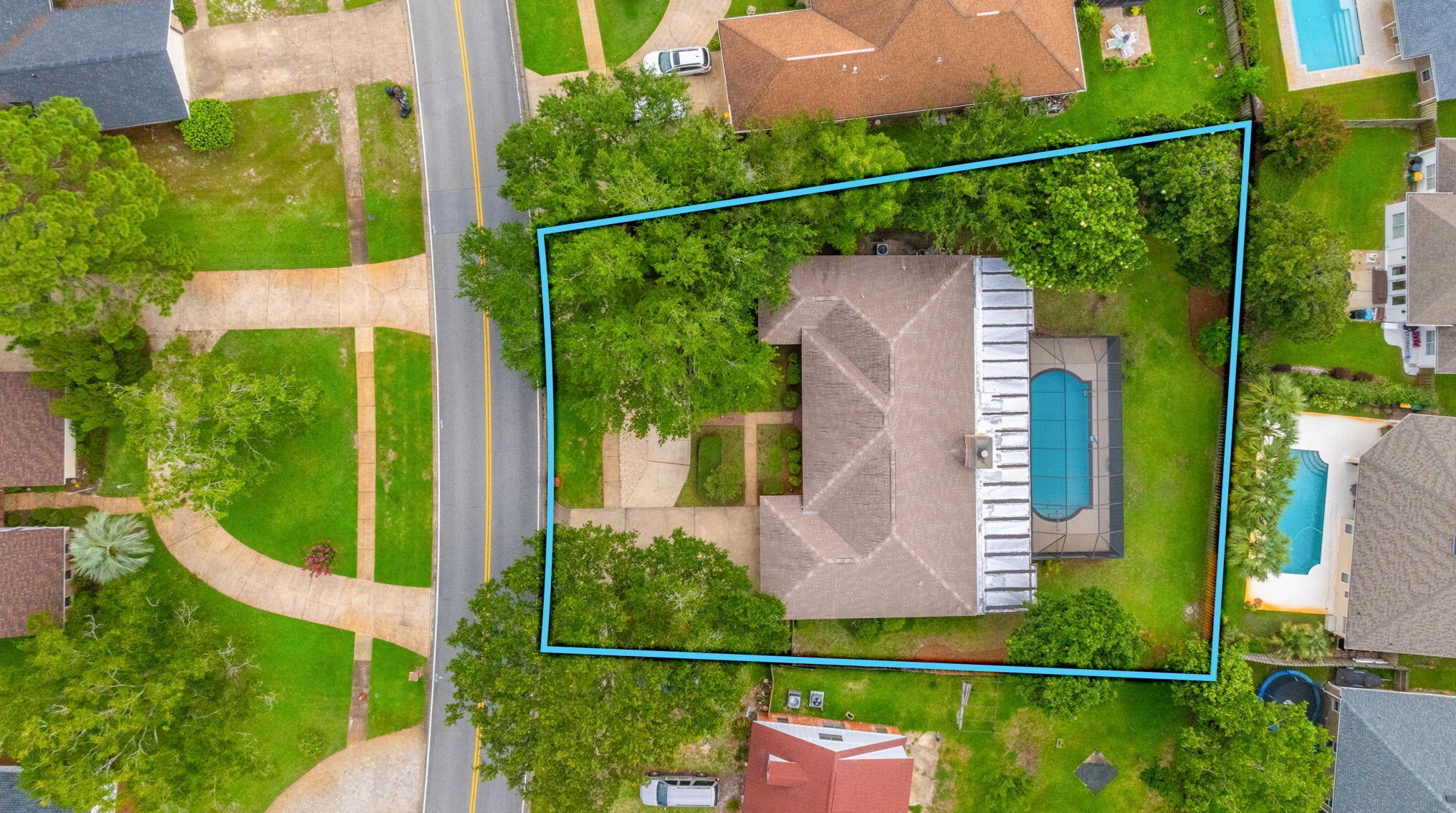 16 Country Clb Dr, Destin FL 32541-4418 exterior