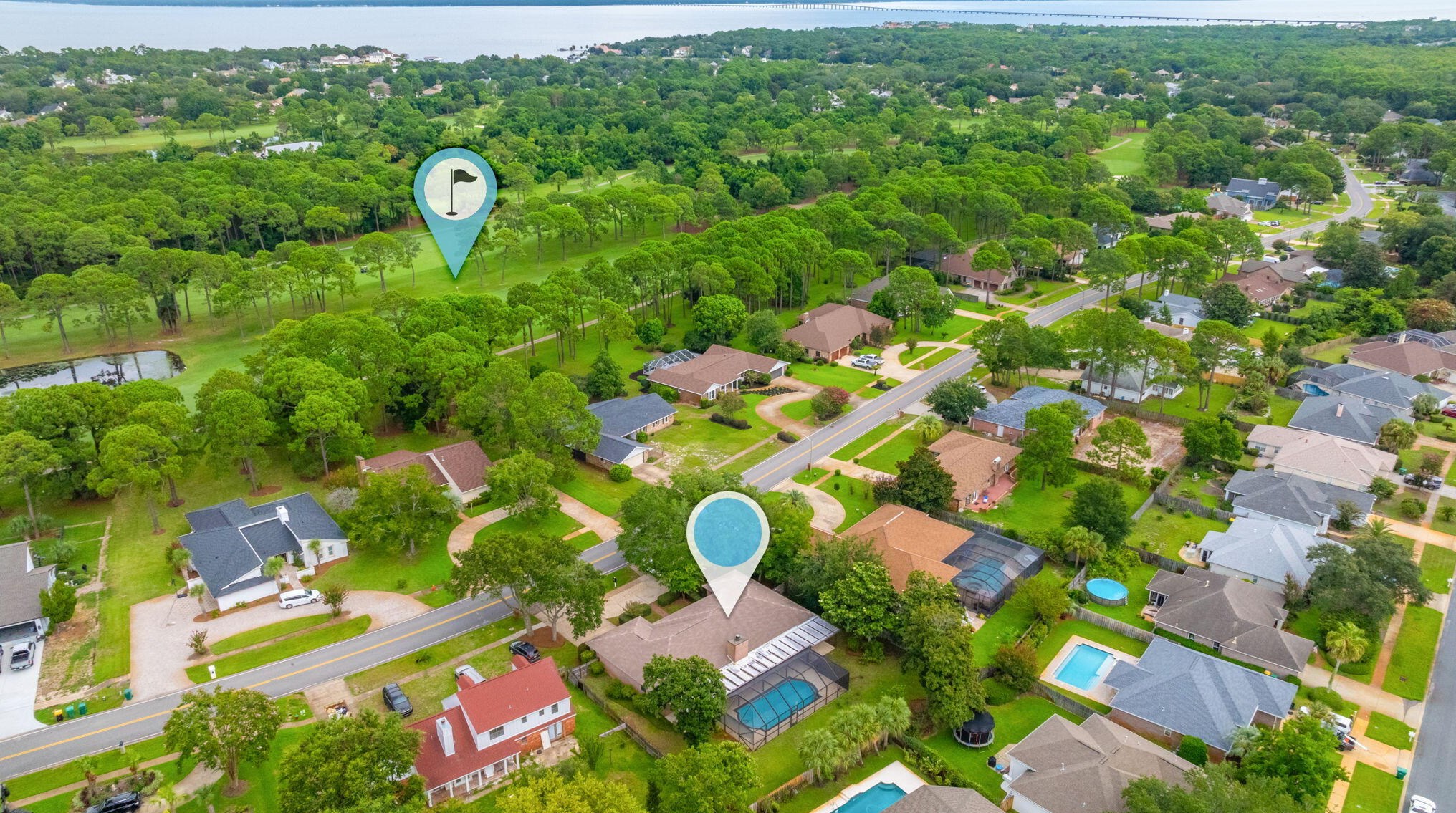 16 Country Clb Dr, Destin FL 32541-4418 exterior