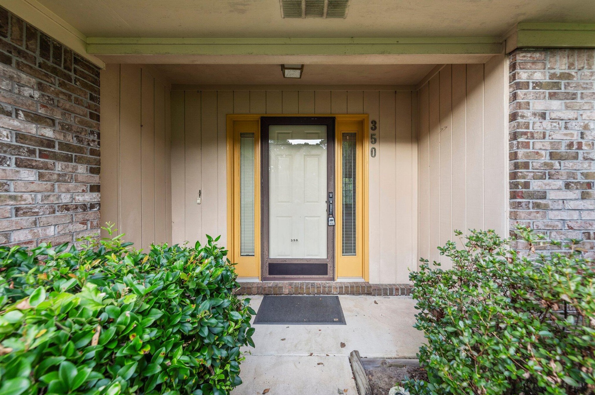 350 Brian Cir, Mary Esther, FL 32569