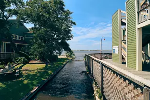 348 SW Miracle Strip Parkway SW, Fort Walton Beach, FL 32548 - Photo 22