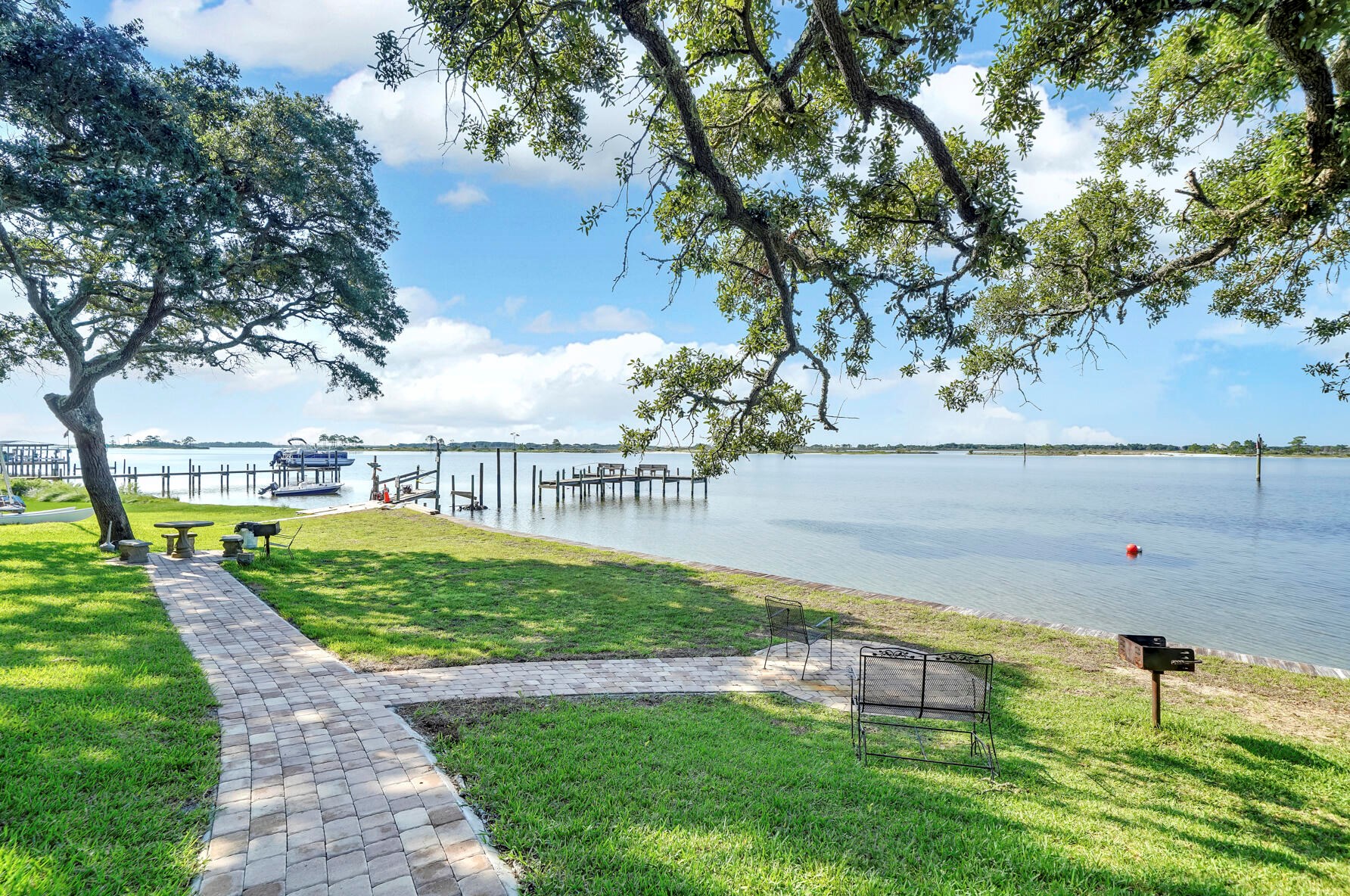 209 W Miracle Strip Parkway W #apt C205, Mary Esther, FL 32569