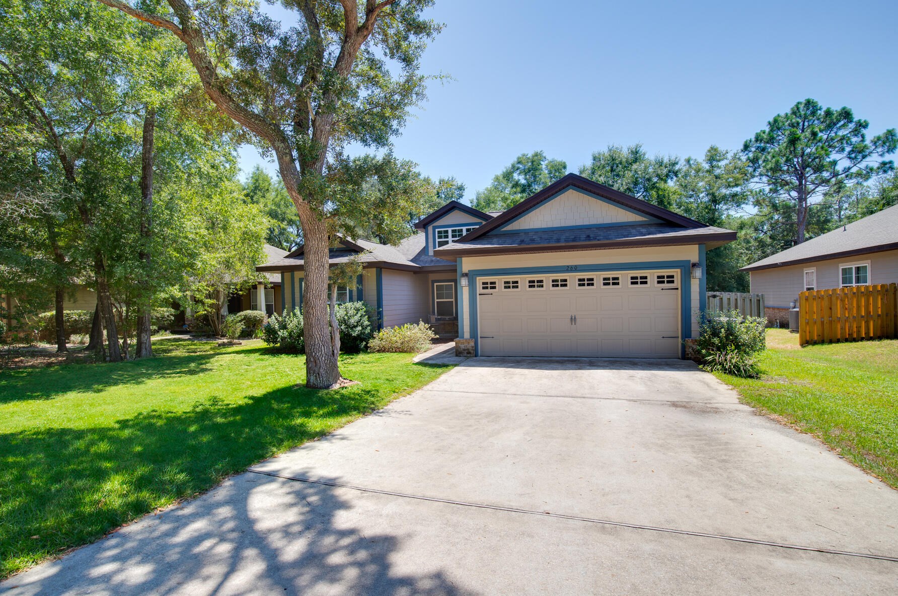 260 Benton Blvd, Freeport, FL 32439