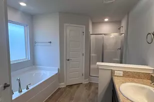 6106 Buckshot Dr, Crestview, FL 32539 - Photo 12