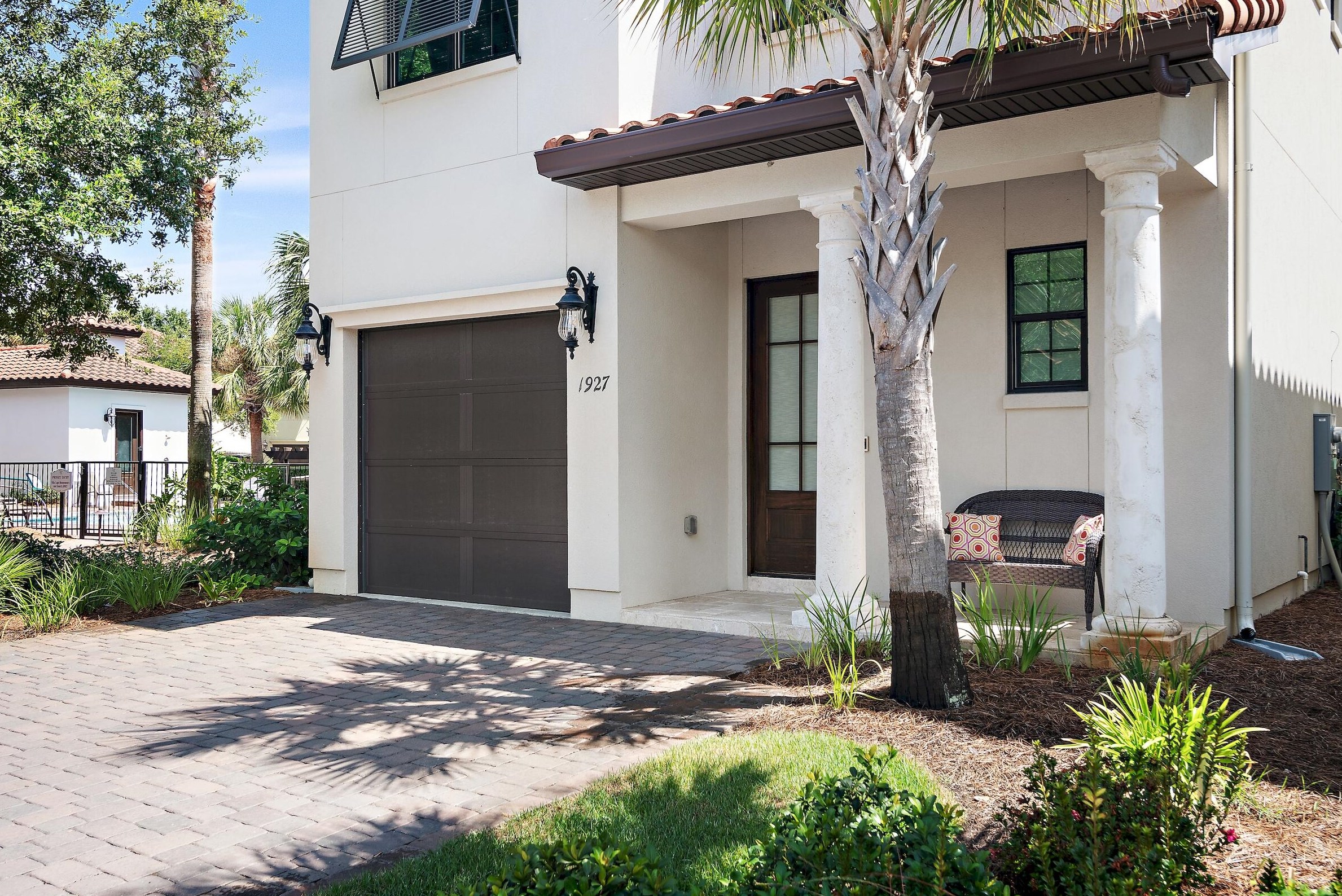 1927 Boardwalk Dr, Destin, FL 32550