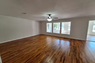 131 Phillips Dr, Crestview, FL 32536 - Photo 12