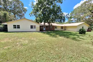 131 Phillips Dr, Crestview, FL 32536 - Photo 6