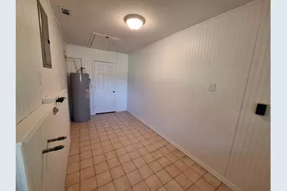 131 Phillips Drive, Crestview, FL 32536 - Photo 30