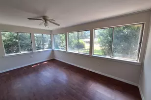 131 Phillips Dr, Crestview, FL 32536 - Photo 20