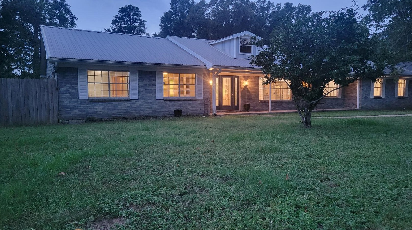 140 Gillis Dr, Crestview, FL 32536
