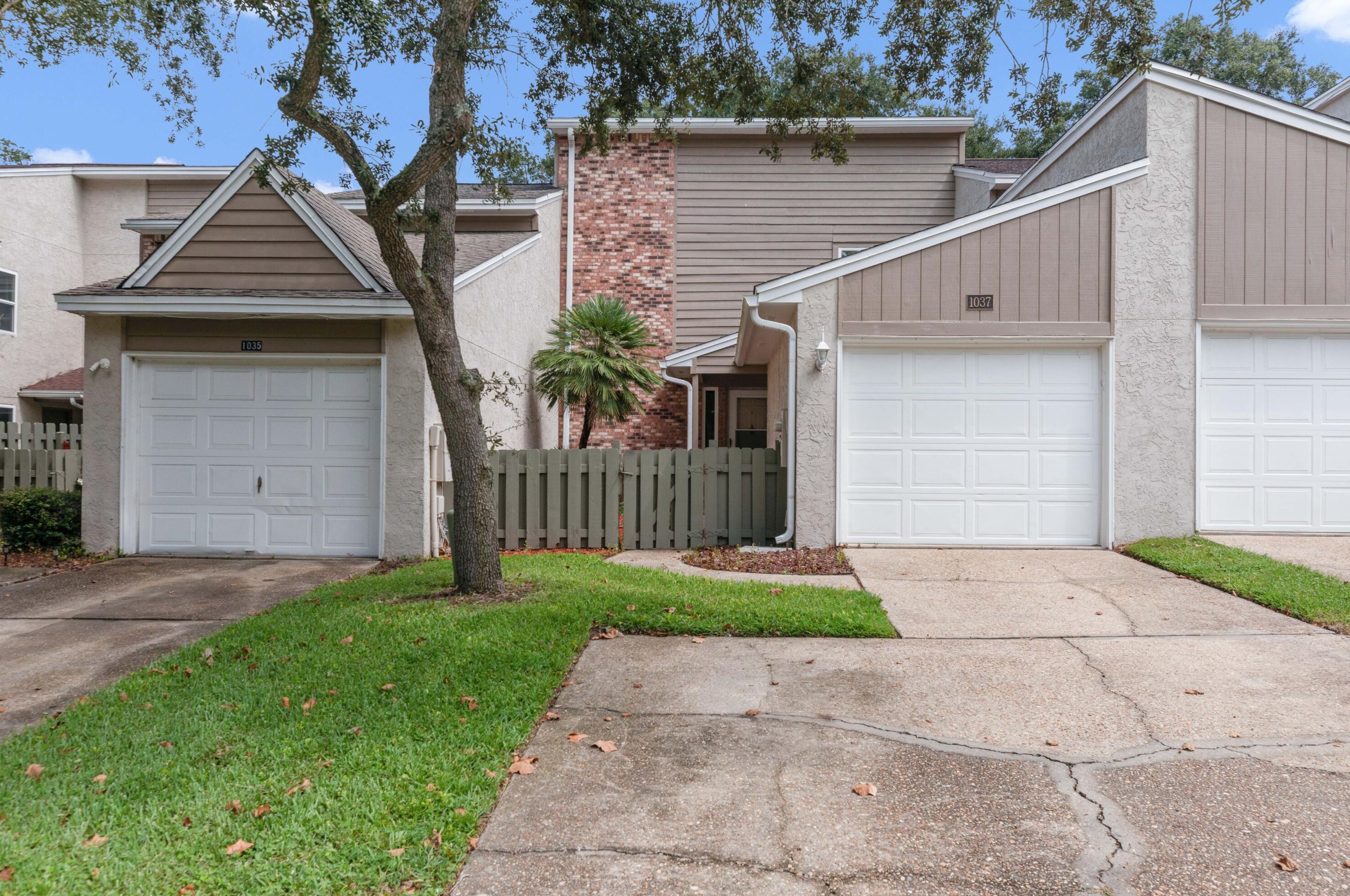 1037 4th Ave, Shalimar, FL 32579