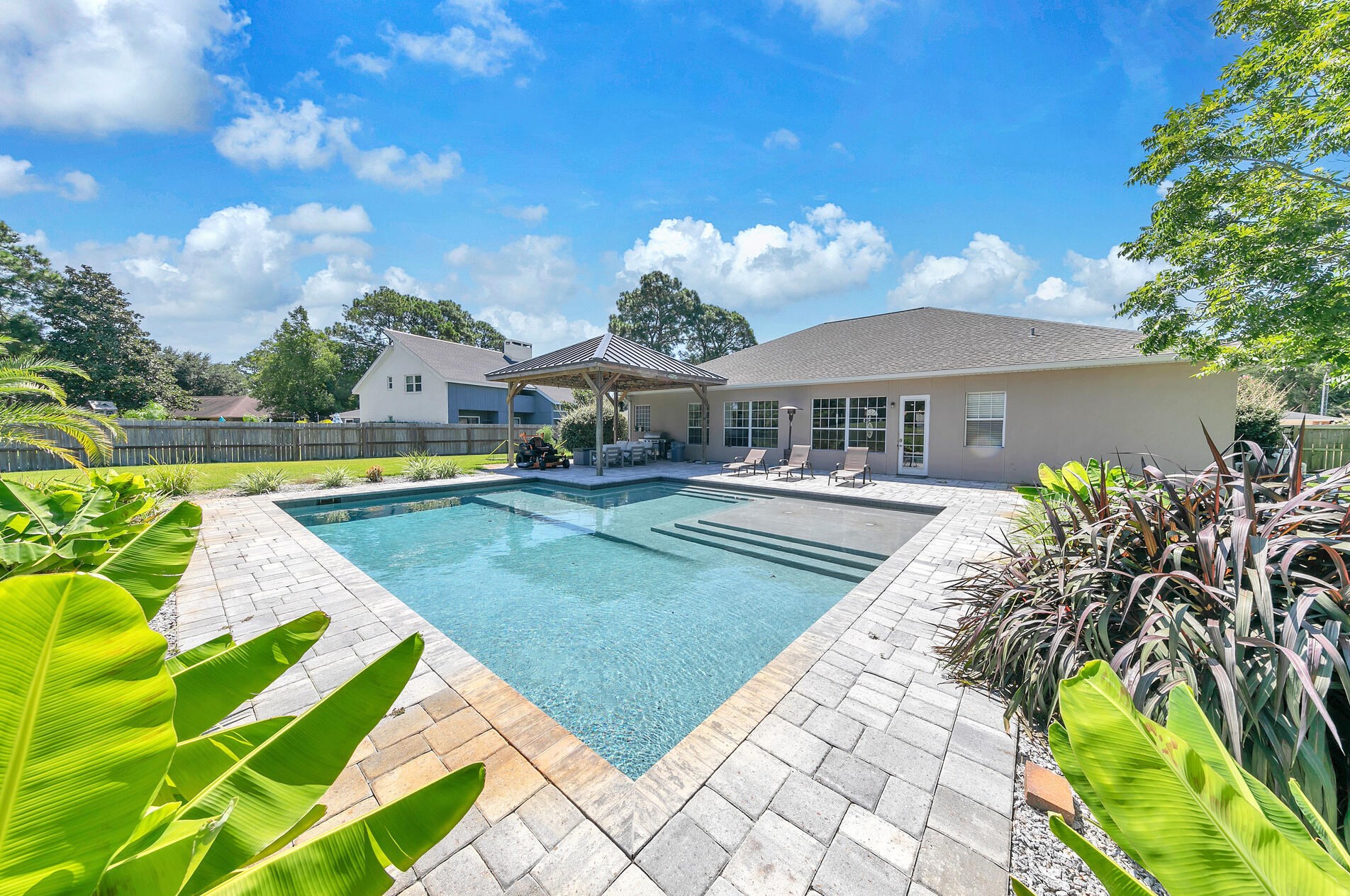 33 Country Clb Dr, Destin FL 32541-4403 exterior