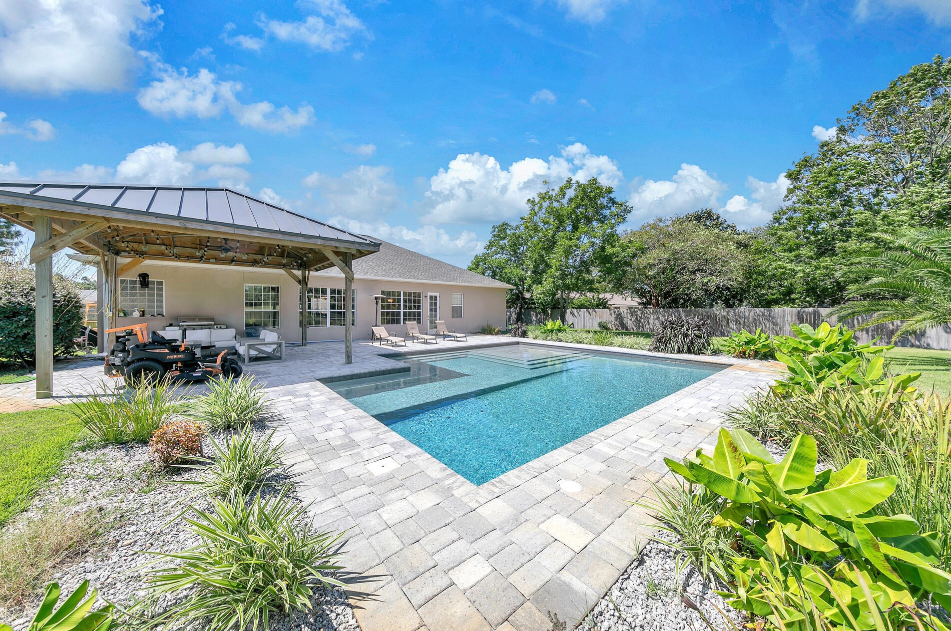 33 Country Clb Dr, Destin FL 32541-4403 exterior