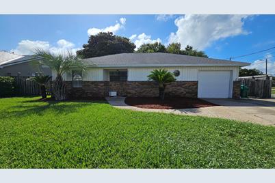 315 Sailfish Circle, Destin, FL 32541 - Photo 1