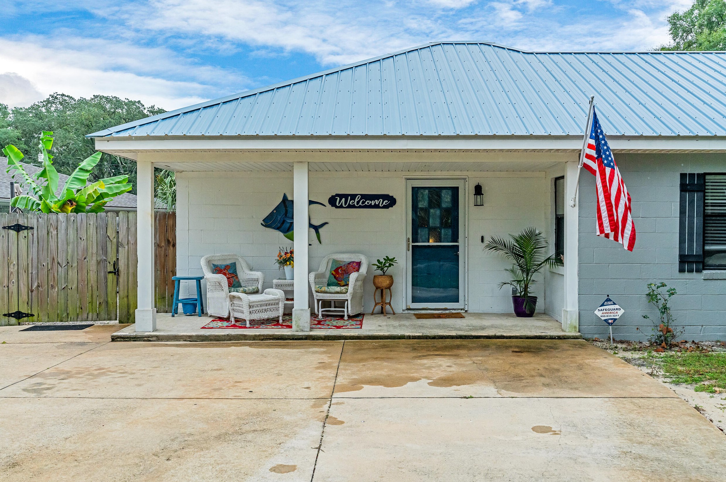 370 Osborne Dr, Fort Walton Beach, FL 32548-5119
