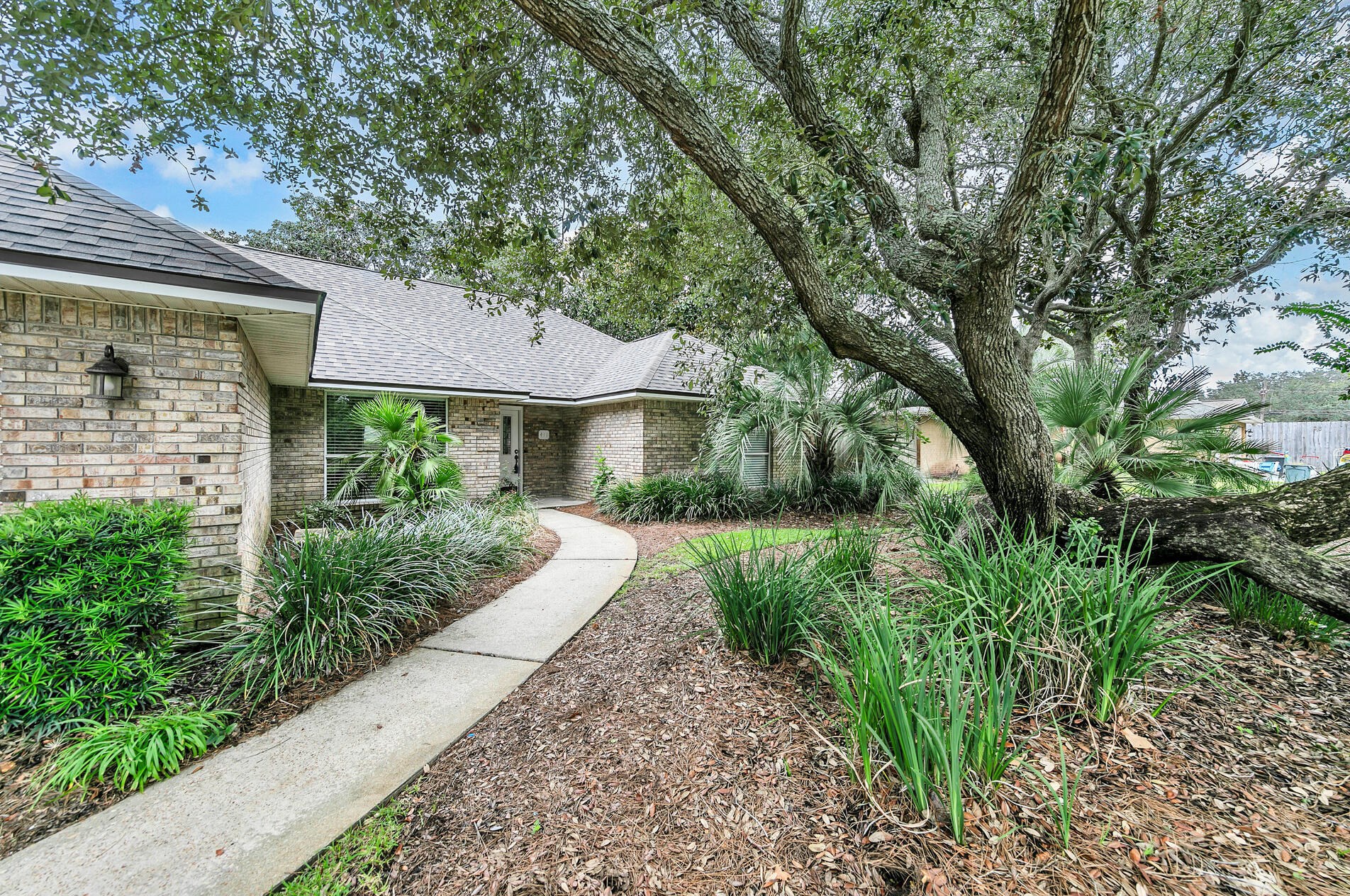 411 Spanish Moss Trail, Destin, FL 32541