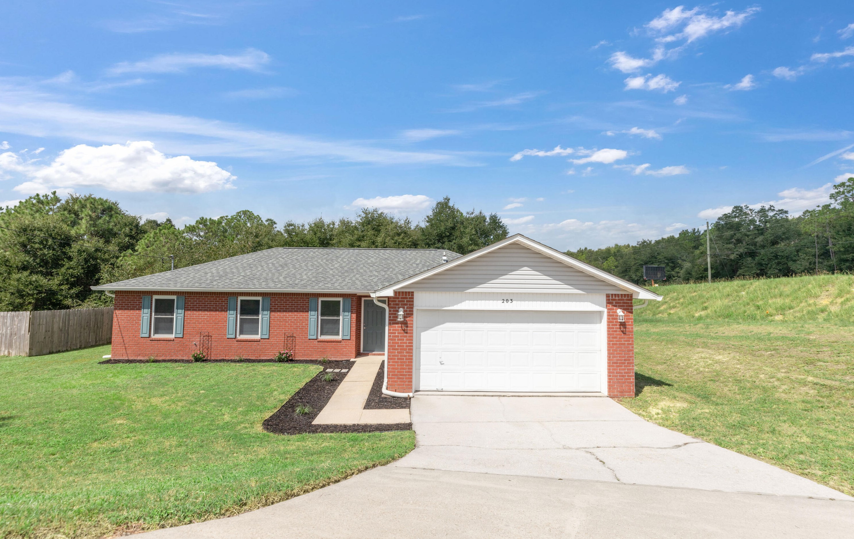 203 Riverchase Blvd, Crestview, FL 32536-4230