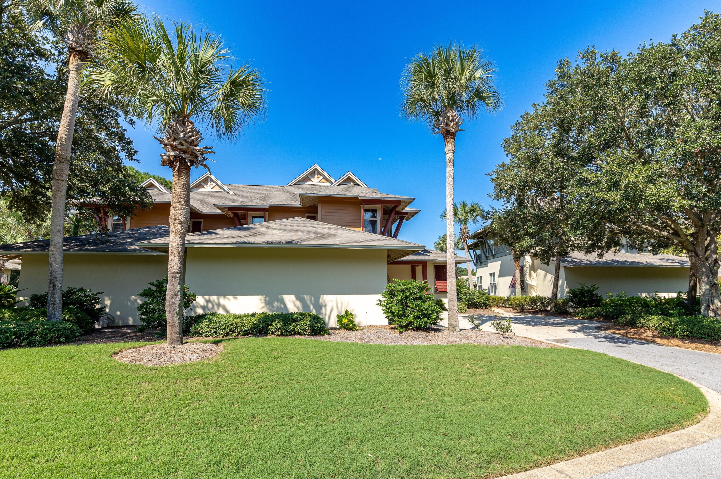 8609 Magnolia Bay Ln, Destin, FL 32550