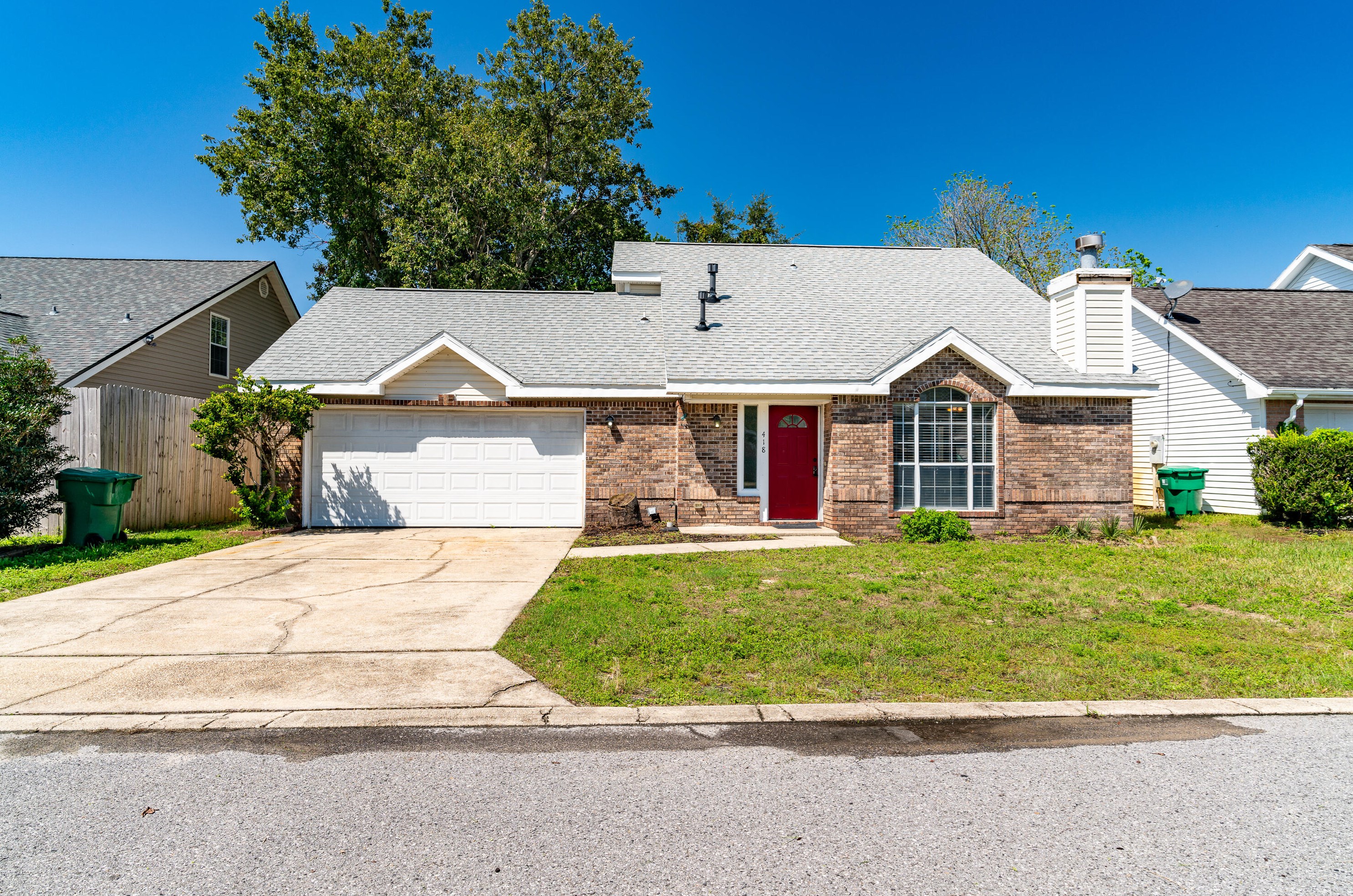 418 Bristol Cove Rd, Mary Esther, FL 32569