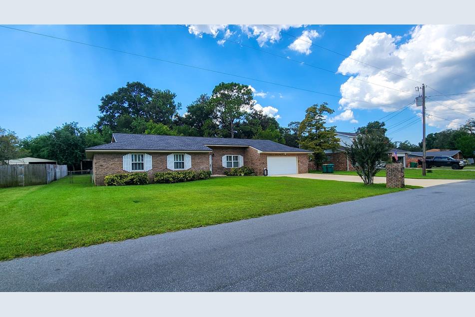 16 Maple Ave, Shalimar, FL 32579 MLS 959831 Coldwell Banker