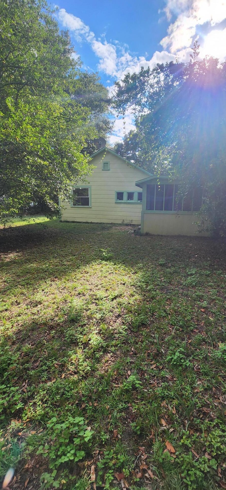 271 N Booker Street N, Crestview, FL 32536