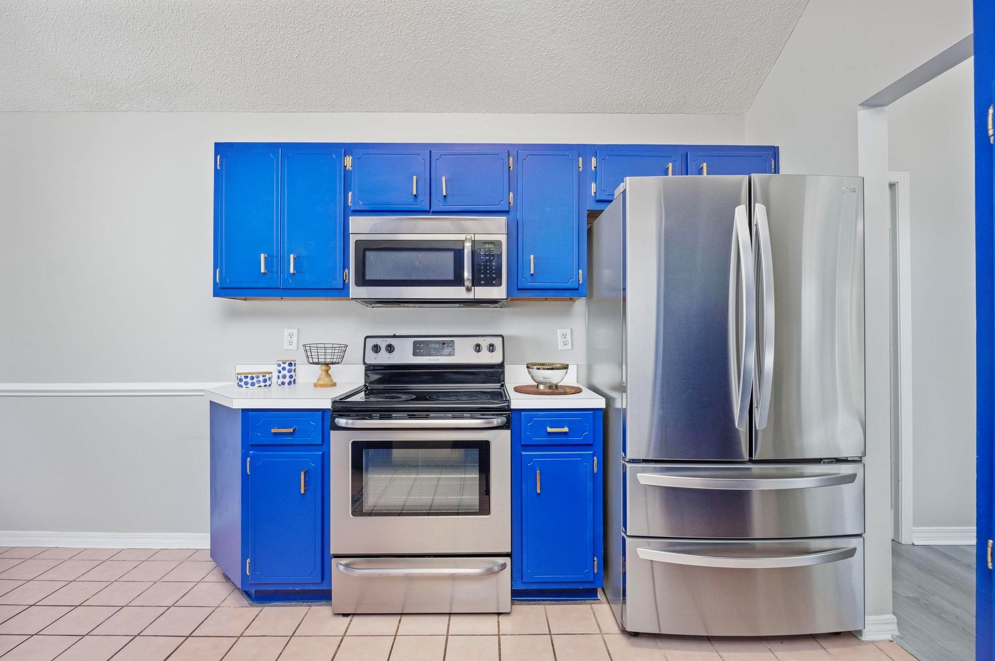 483 Sandy Rdg Cir, Mary Esther FL  32569-2113 exterior