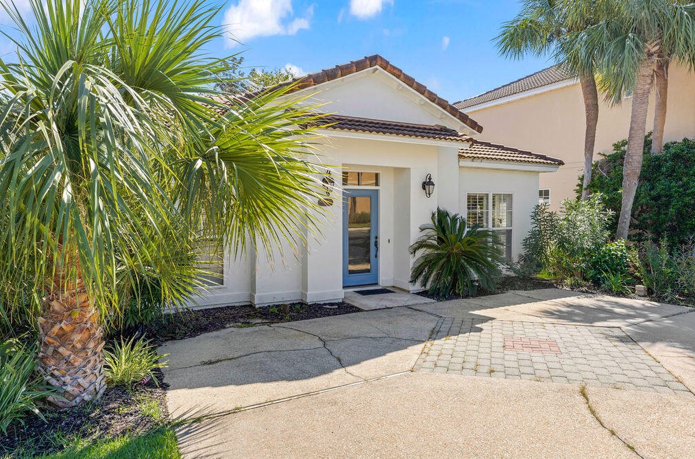 101 Mantero Way, Destin, FL 32541