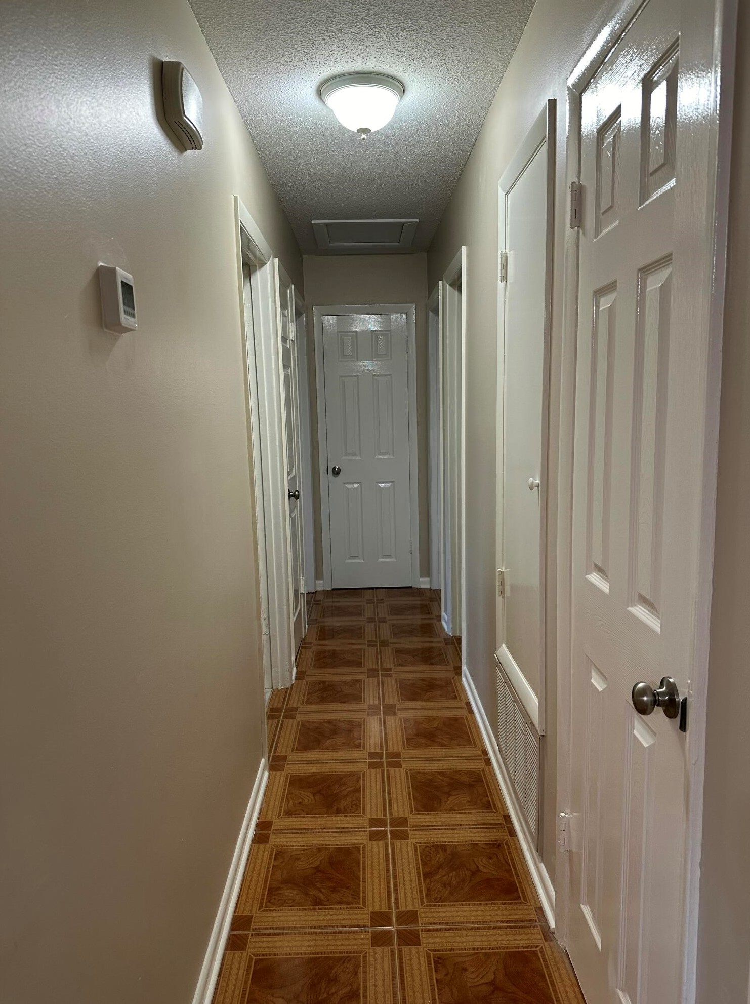 630 Miracle Strip Pkwy, Mary Esther FL 32569-2097 exterior