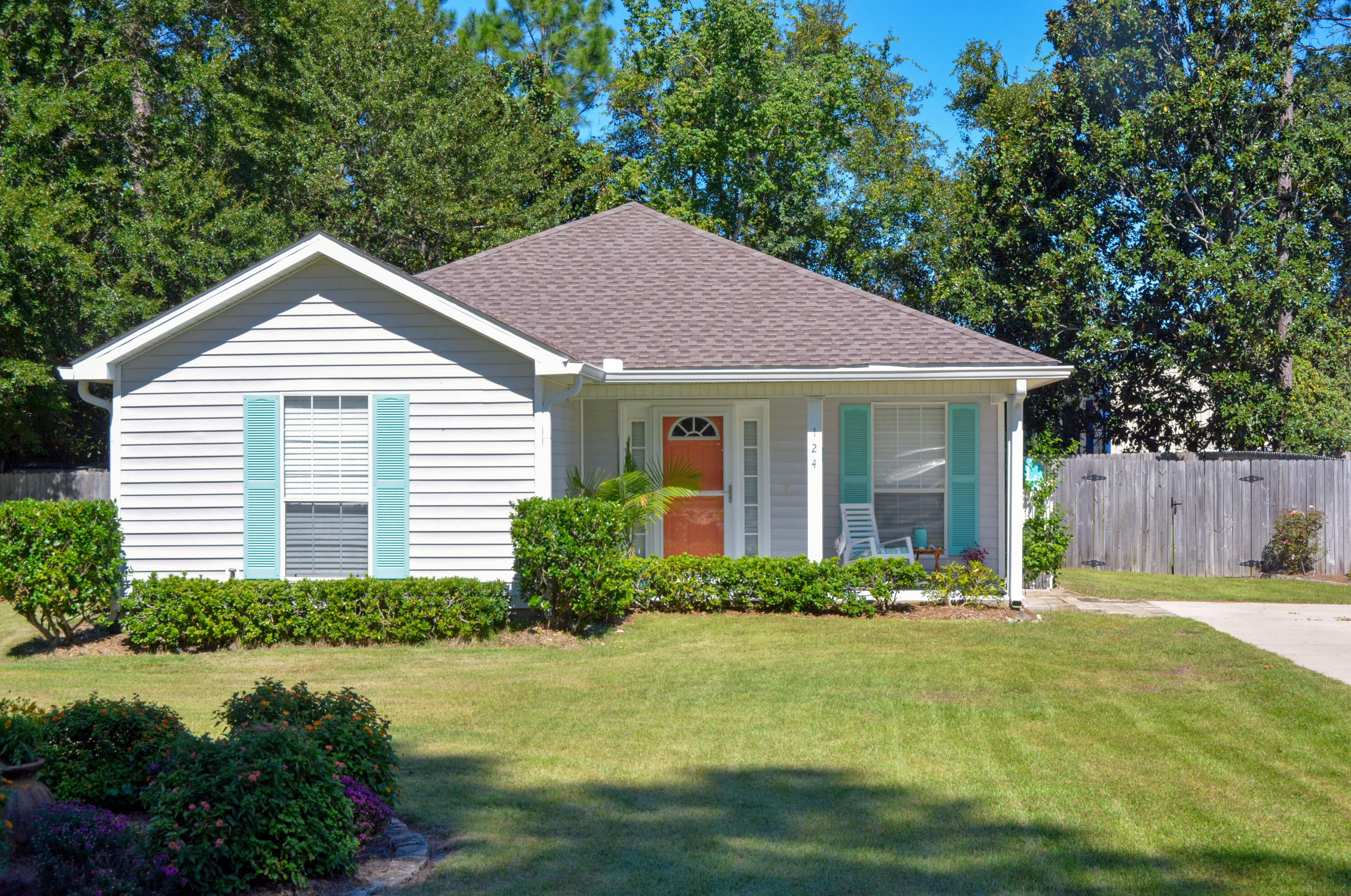 124 Garden St, Santa Rosa Beach, FL 32459