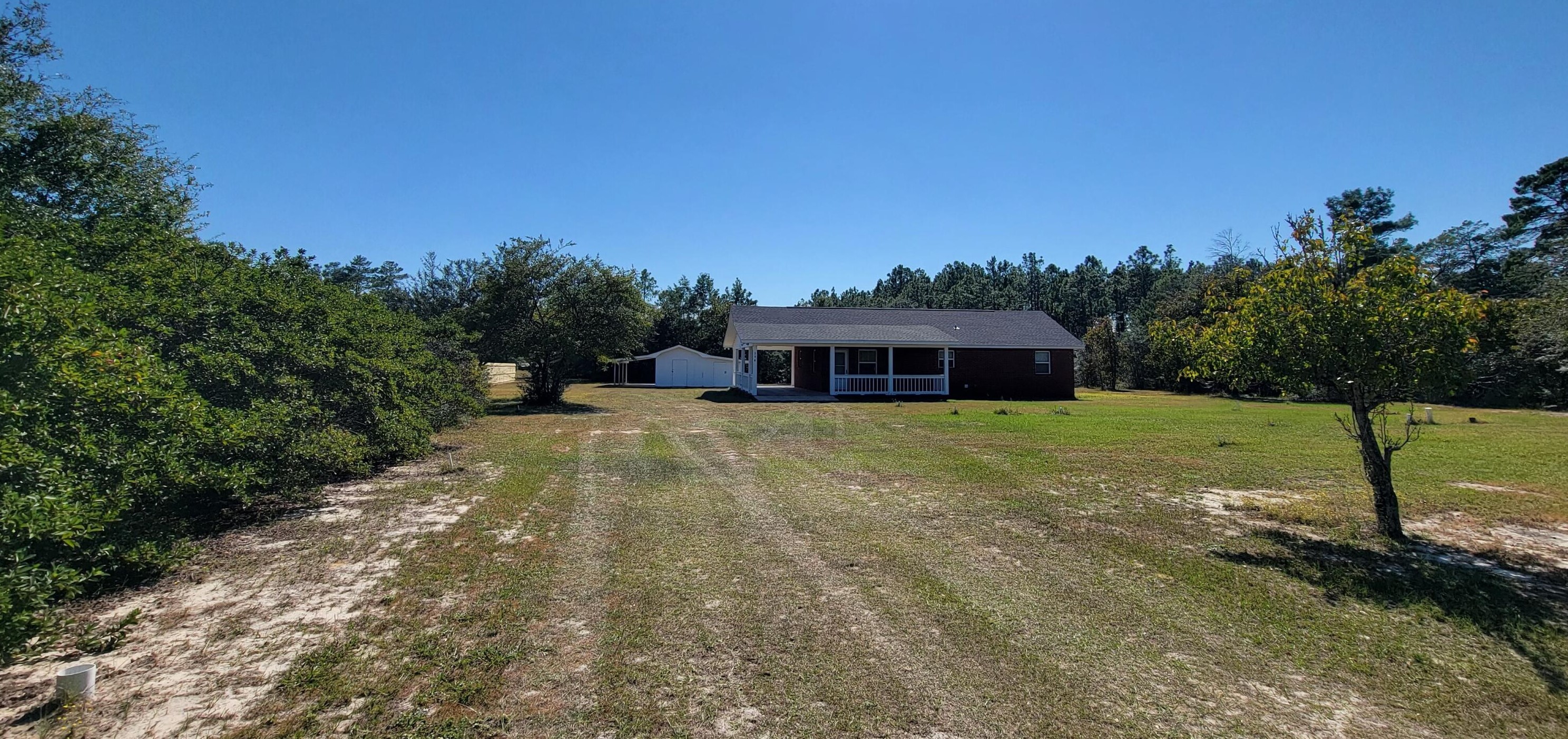 396 Don Graff Rd, Freeport, FL 32439