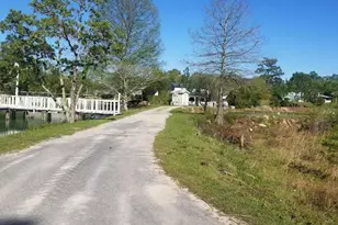 6291 Coy Burgess Loop, Defuniak Springs, FL 32435 - Photo 24