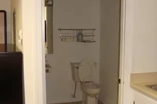 137 S John Sims Parkway S, Valparaiso, FL 32580 - Photo 6