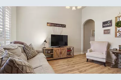 446 Mango Lane, Freeport, FL 32439 - Photo 8