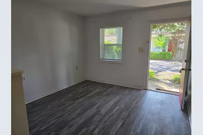 551 E Miracle Strip Parkway E #7, Mary Esther, FL 32569 - Photo 8