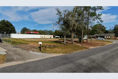 24 W Orange Avenue, Defuniak Springs, FL 32435 - Photo 6