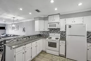 330 Bluefish Dr, Fort Walton Beach, FL 32548 - Photo 18